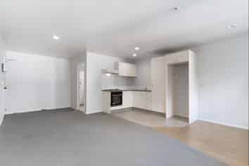 8F/2 Whitaker Place, Grafton