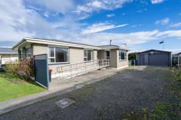 340 Rockdale Road, Rockdale