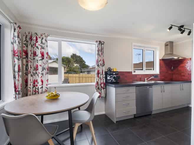 10 Mansell Crescent, Bulls