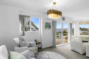 2/259 Major Drive, Kelson