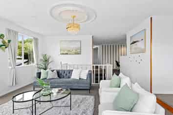 2/259 Major Drive, Kelson