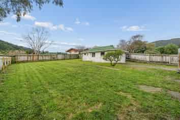 95a Hine Road, Wainuiomata