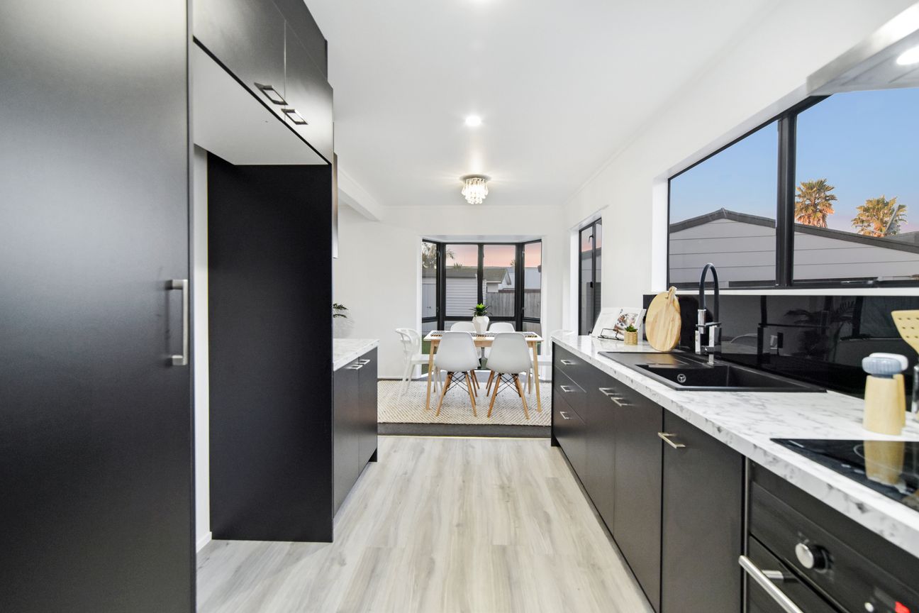 New Rental Listing: Four-Bedroom Family Home in Bayfair - Ansicht 6