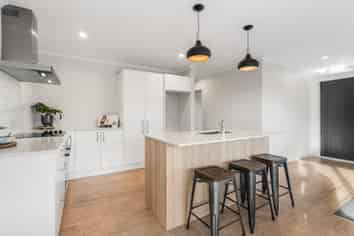8 Lolite Lane, Rolleston