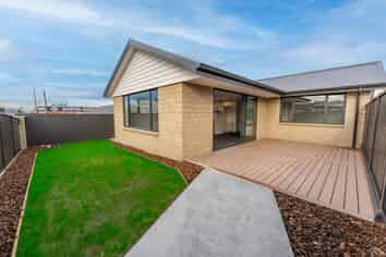 86 & 86A Church Street, Seaview