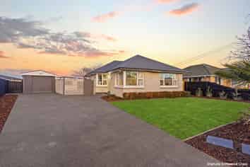15 Vivian Street, Burwood