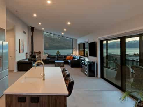 18 Poplar Drive, KELVIN HEIGHTS