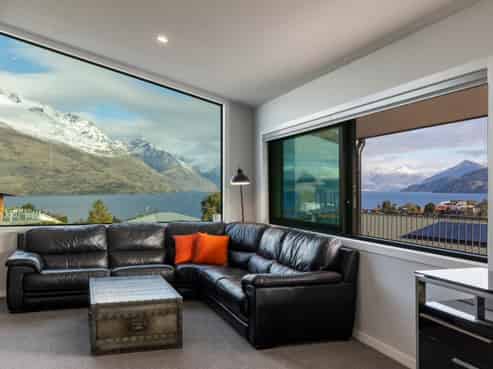 18 Poplar Drive, KELVIN HEIGHTS