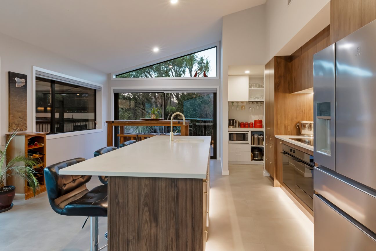 Two Living Options, One Exceptional Address - Bild 6