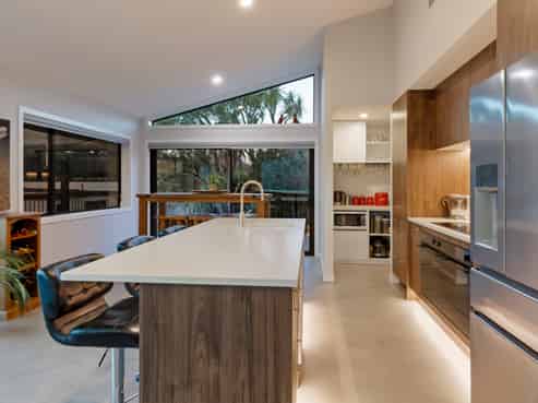 18 Poplar Drive, KELVIN HEIGHTS