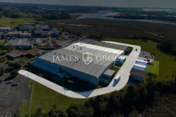 PRIME WEST AUCKLAND INDUSTRIAL + FLEXIBLE YARD