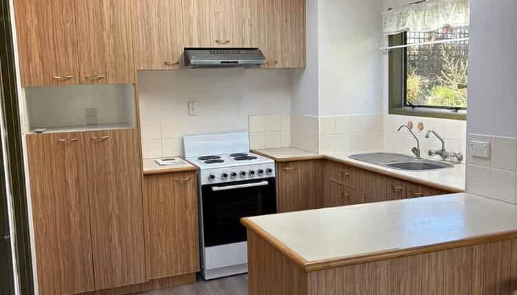 1/3 Tusac Place, Totara Vale