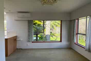 Auckland - Address withheld