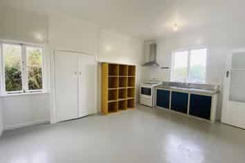 13 Gardner Ave, New Lynn