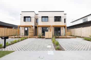 58 NGANUI AVENUE "Waiata Shores", Takanini
