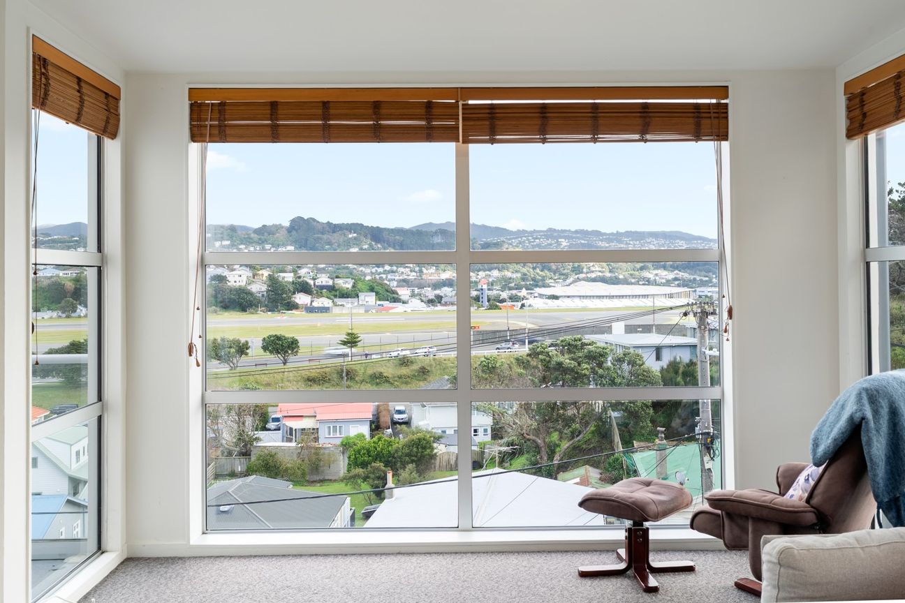 A Front Row Seat to Wellington's Finest Views - Vista 4