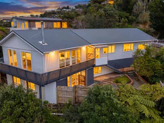 51 Winston Street, Crofton Downs