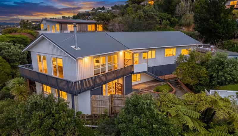 51 Winston Street, Crofton Downs