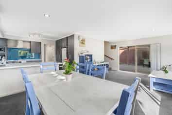 2/17 Daria Place, Northpark