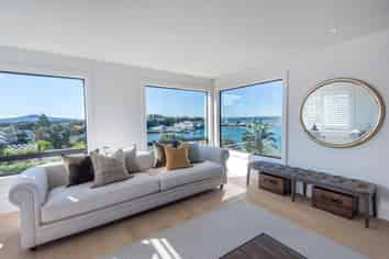 31a  Stanley Point Road, Devonport