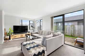 13 Kaki Lane, Takanini