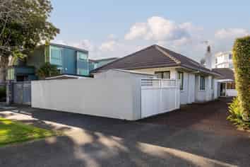 1/6 Eltham Road, Kohimarama