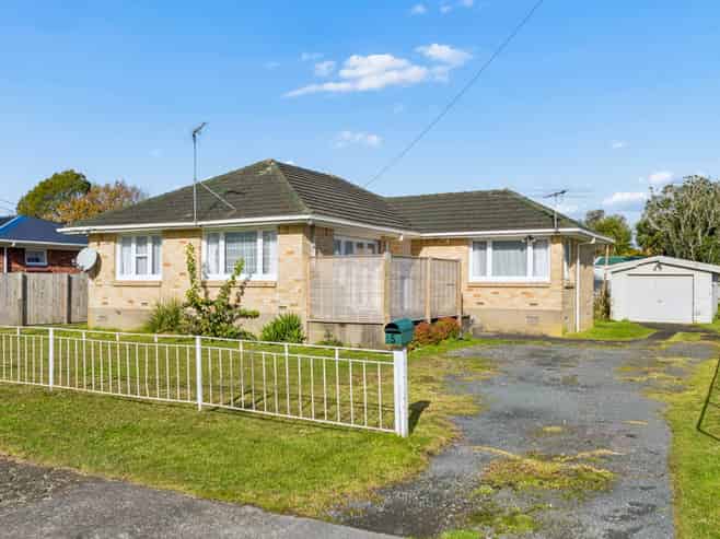 5 Kerry Place, Papakura