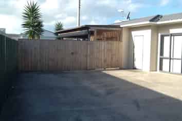 76A Edgewater Drive, Pakuranga