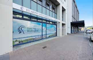 Ground floor, open plan & concrete floors!