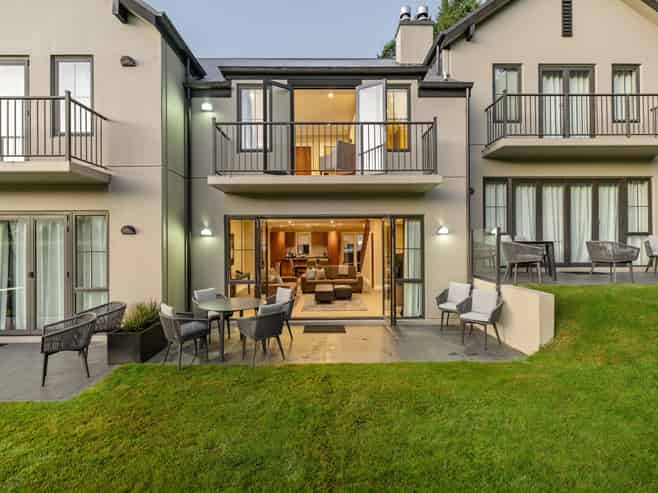 32/96 Fernhill Road, Queenstown