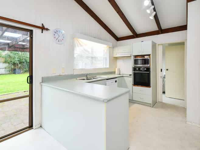 8 Zenith Place, Conifer Grove