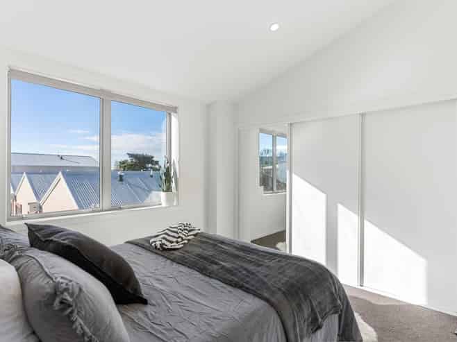 37 Helen Jenepher Lane, Mount Wellington