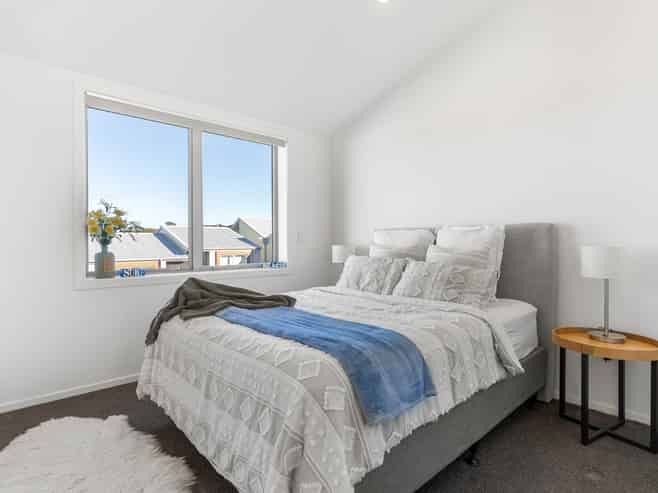 37 Helen Jenepher Lane, Mount Wellington