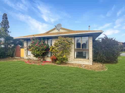6a Woodfield Avenue, Roslyn