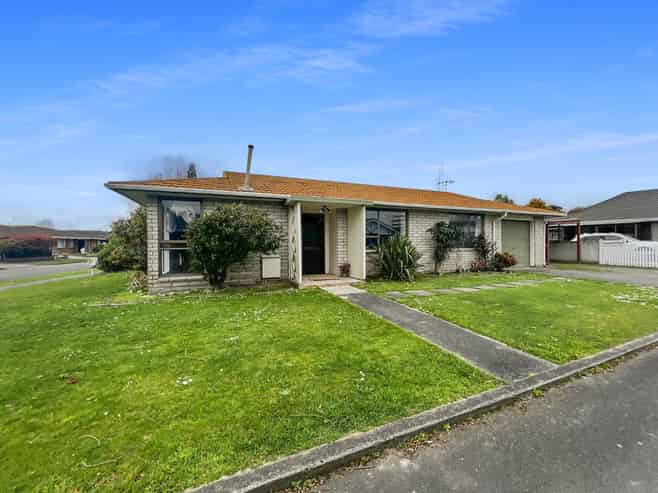 6a Woodfield Avenue, Roslyn