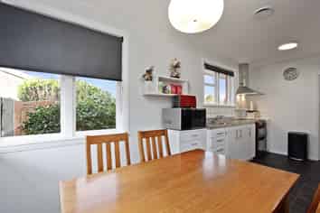 10 Galbraith Street, Allenton