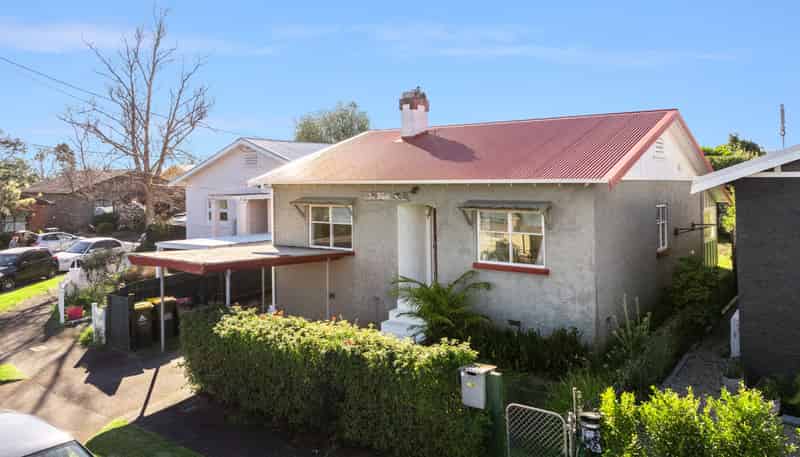 17 West View Road, Westmere