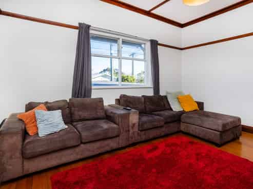 17 West View Road, Westmere