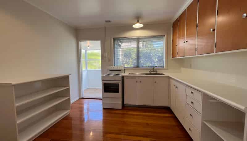 56D Lloyd Ave, Mount Albert