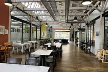 Superb cafe in vibrant Ahuriri location