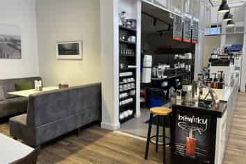 Superb cafe in vibrant Ahuriri location