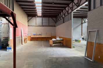 Warehouse at $100/m²