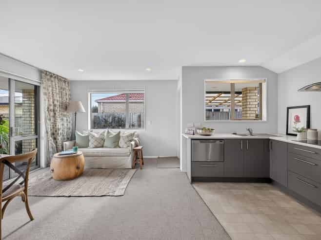 4/67 Marshland Road, Shirley