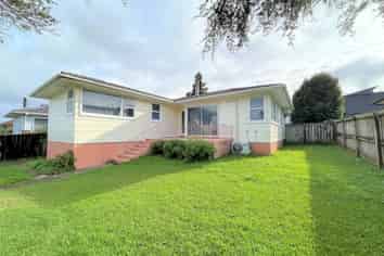 39 Harmel Road, Glendene