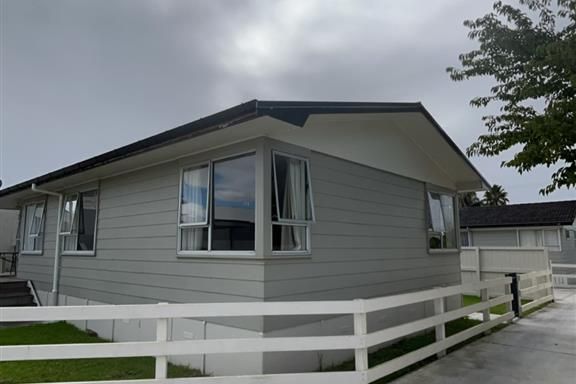 Spacious Family Home in Huntly - $500 per Week - Ansicht 3