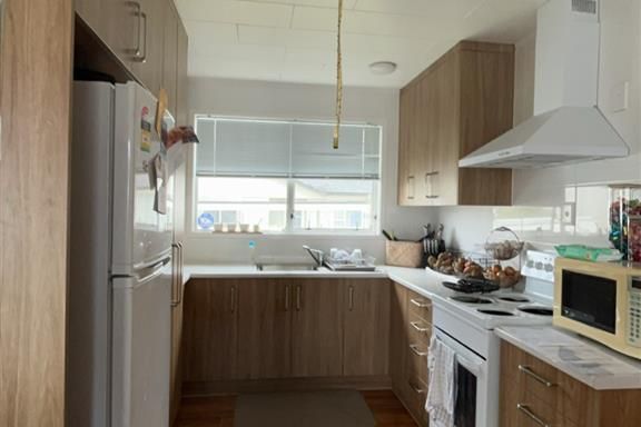 Spacious Family Home in Huntly - $500 per Week - Ansicht 2