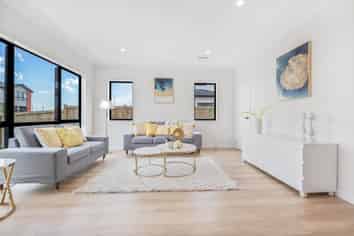 72 Ksenia Drive, Flat Bush