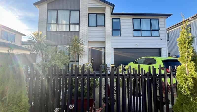72 Ksenia Drive, Flat Bush