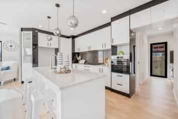 72 Ksenia Drive, Flat Bush