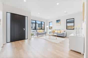 72 Ksenia Drive, Flat Bush